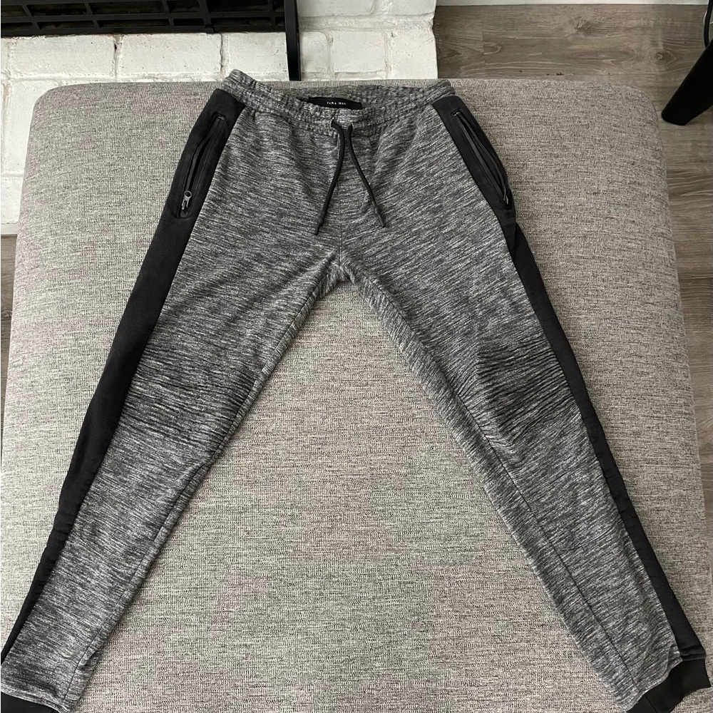 Zara Men's Heather Gray Joggers with Black Panels